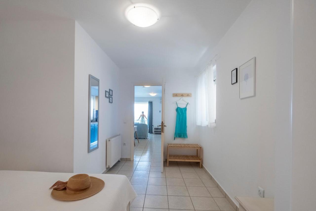 Meli Apartments & Villas Kivérion Eksteriør billede