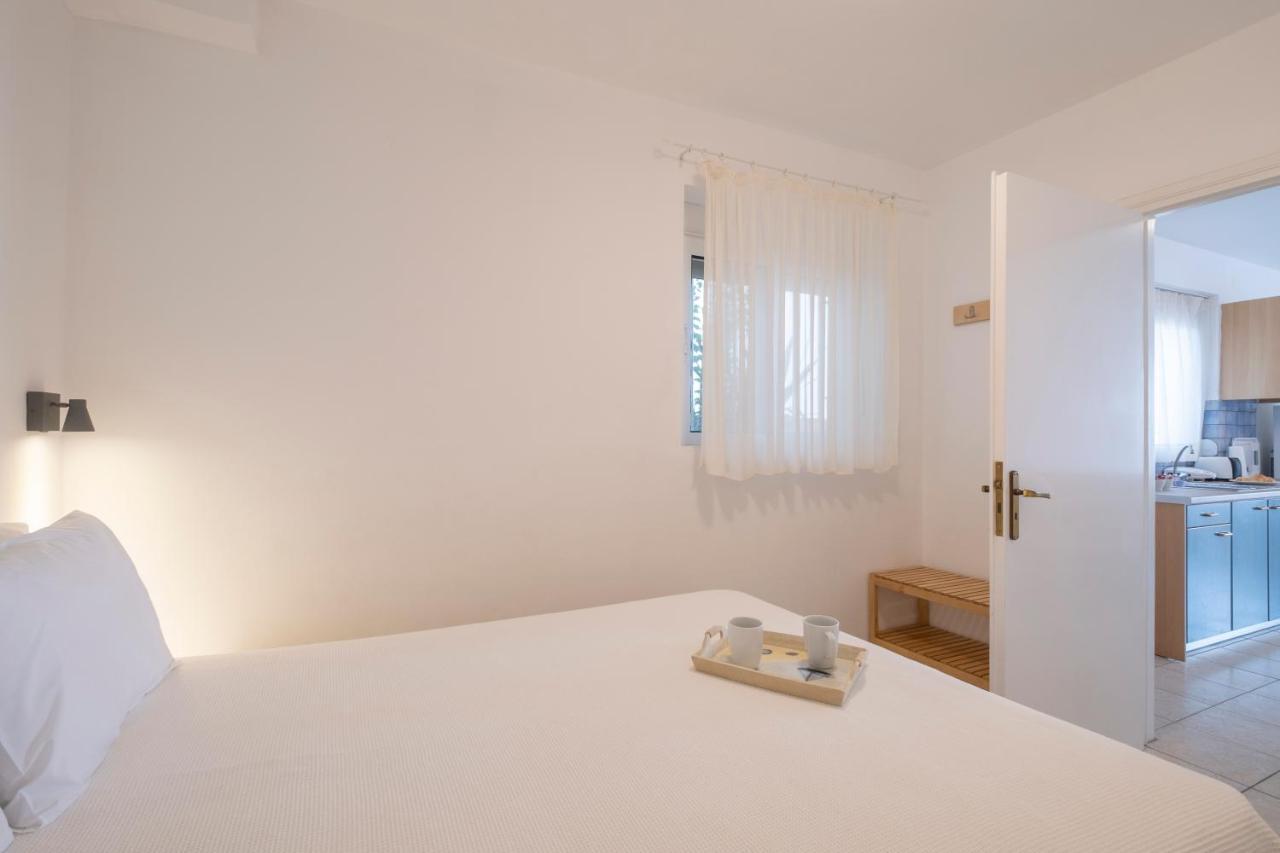 Meli Apartments & Villas Kivérion Eksteriør billede