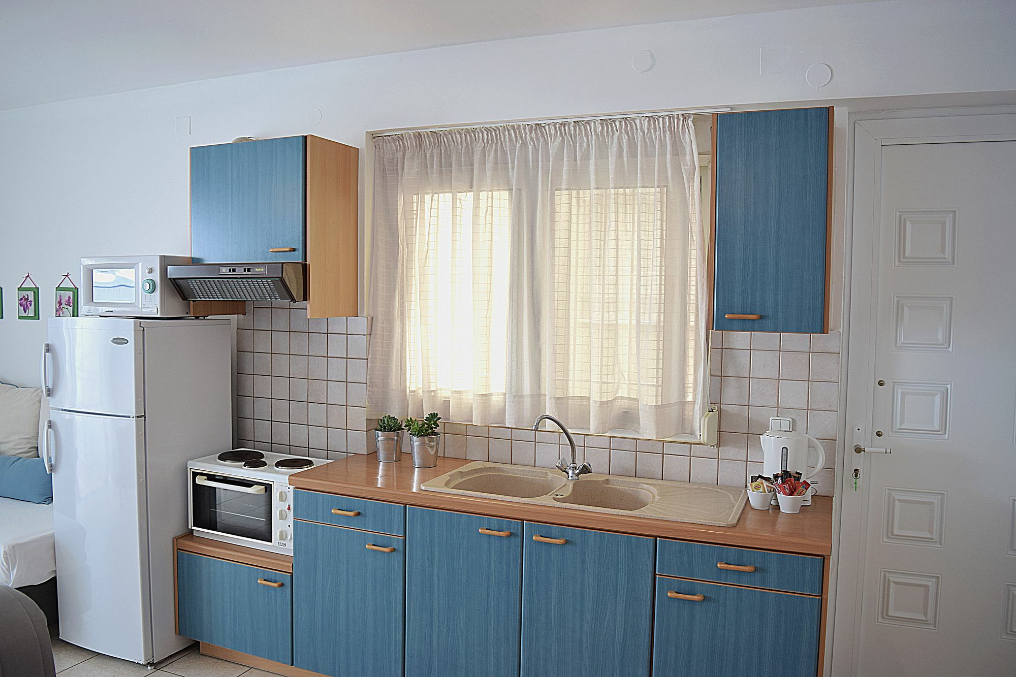Meli Apartments & Villas Kivérion Eksteriør billede